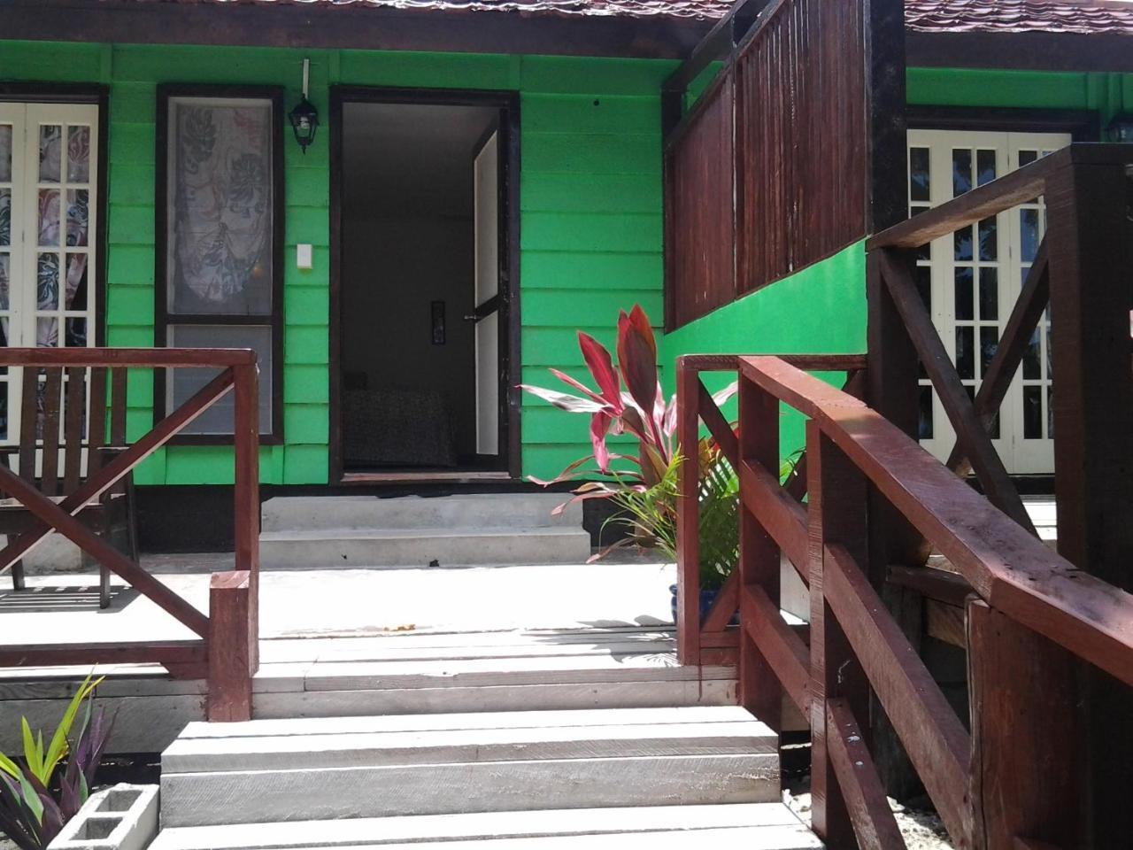 Vaimoana Seaside Lodge Savai'i Island Habitación foto